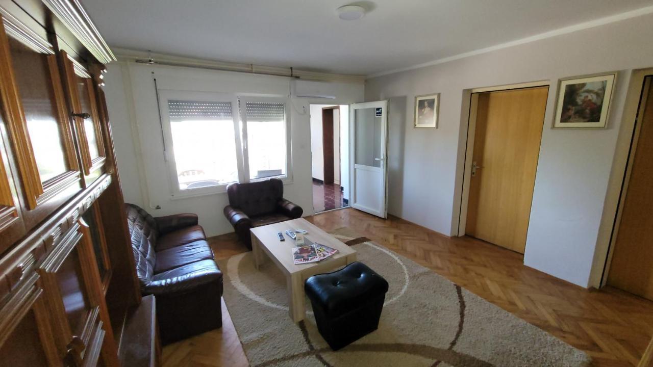 Apartman Progresso 瓦列沃 外观 照片