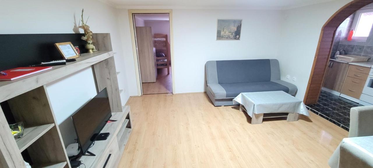 Apartman Progresso 瓦列沃 外观 照片