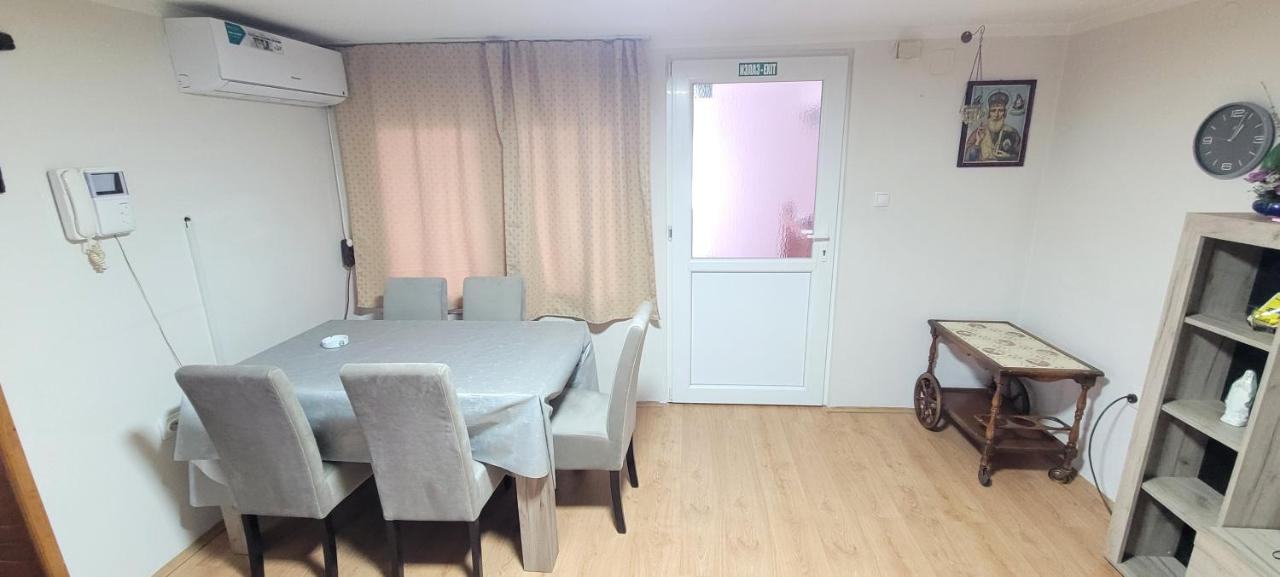 Apartman Progresso 瓦列沃 外观 照片