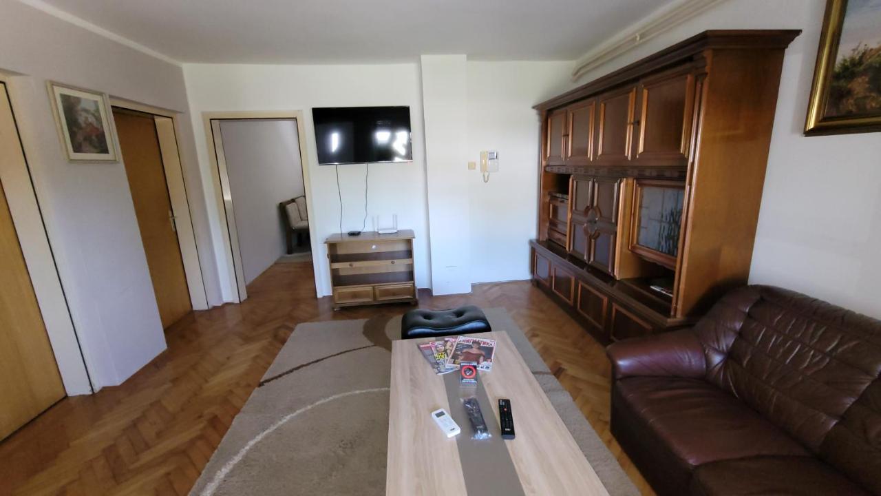 Apartman Progresso 瓦列沃 外观 照片
